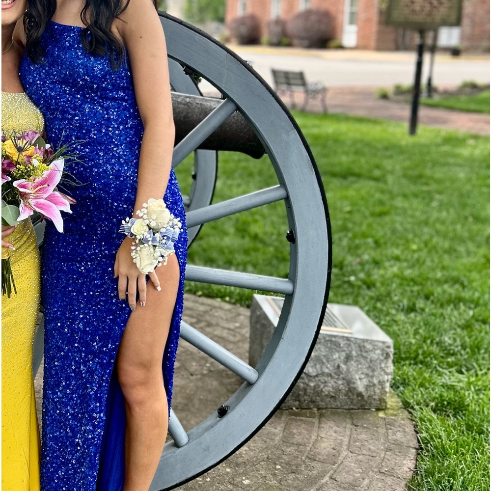 Sherri Hill Prom Dress